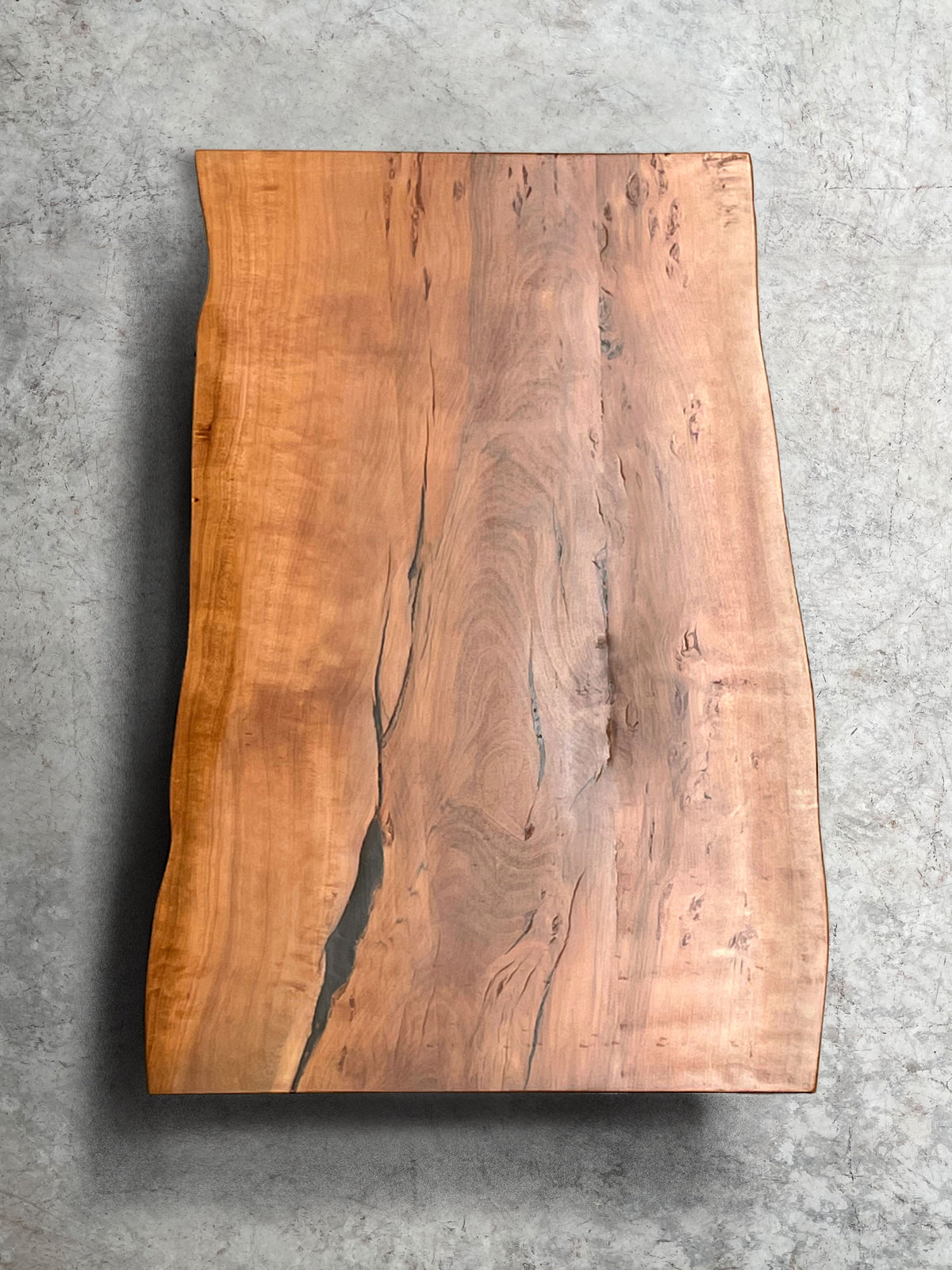 Mañío Tabletop 116x75cm /3D Modeling